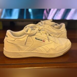 Reebok Men's White and Gum Sneakers
